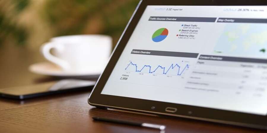 SEO špecialista Teapot analyzuje organickú návštevnosť, kľúčové slová a technický audit webu